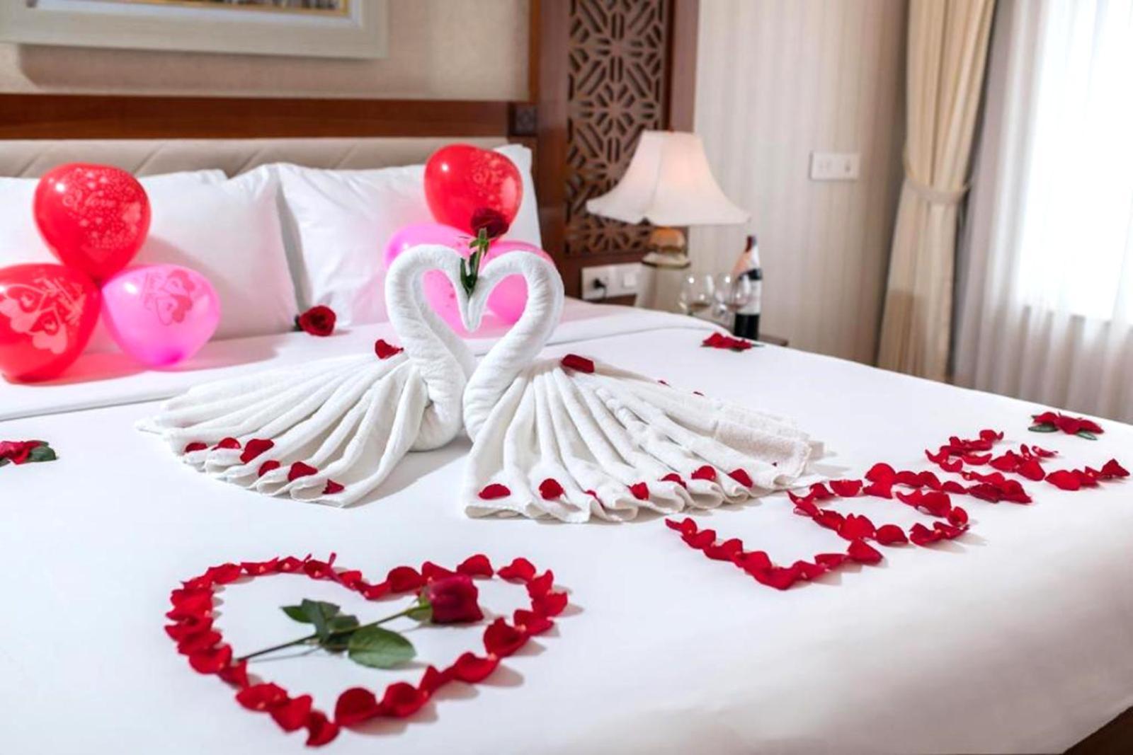 האנוי Thien Thai Hotel & Spa מראה חיצוני תמונה