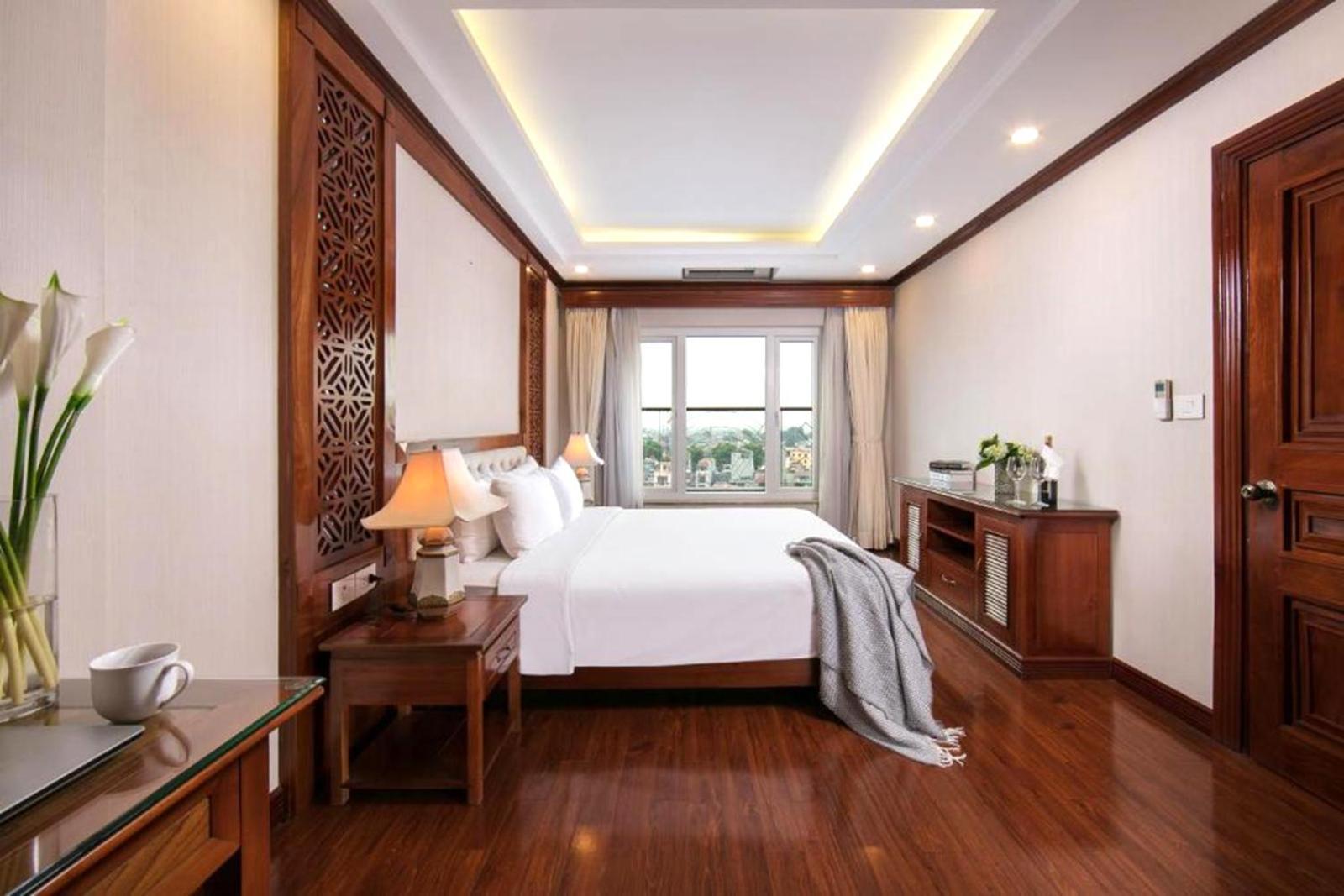 האנוי Thien Thai Hotel & Spa מראה חיצוני תמונה